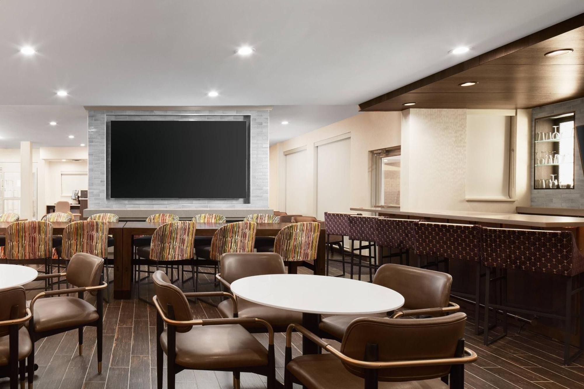 Residence Inn Richmond Midtown/Glenside Dumbarton Exteriör bild